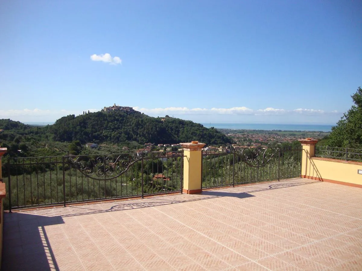Farm stay La Sarticola Villa Luni